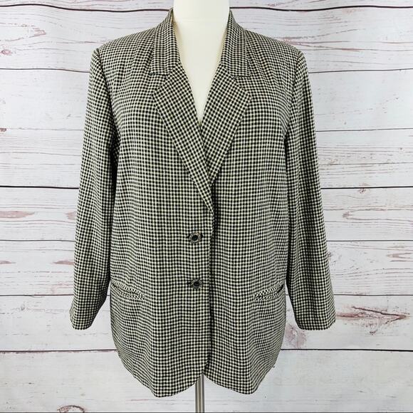 Sag Harbor Woman plaid blazer two button - Picture 1 of 11